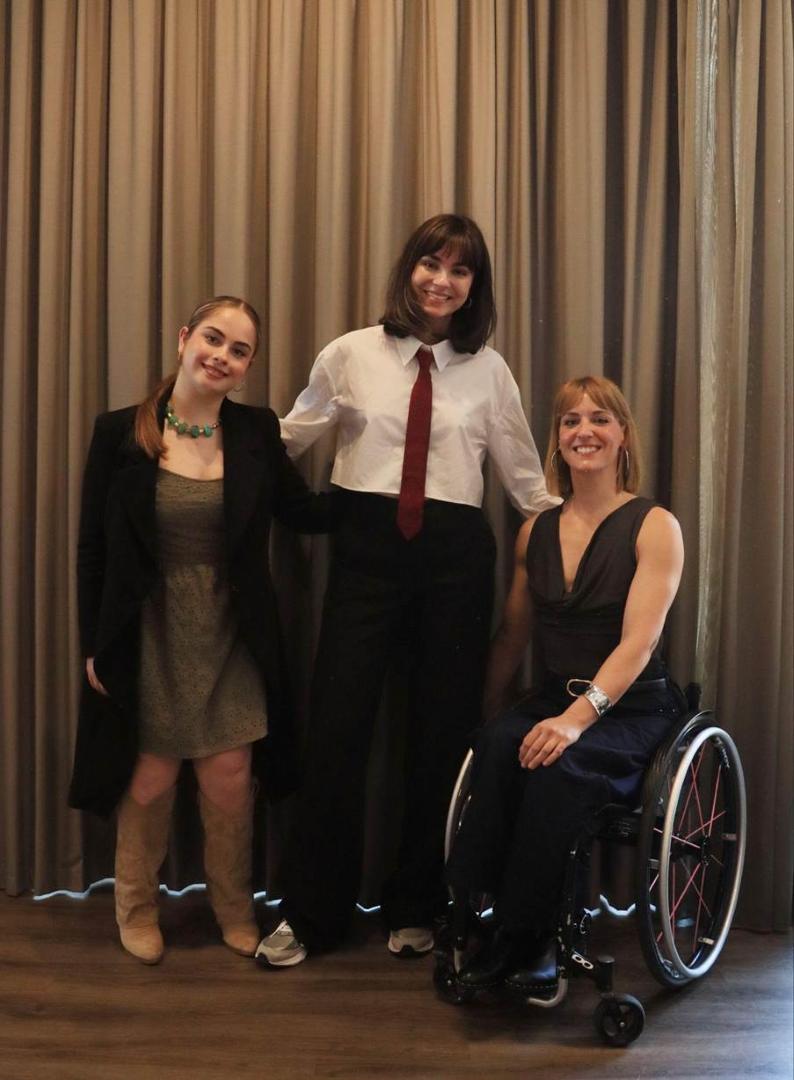 wMafalda Carbonell Beatriz Silva Eva Moral