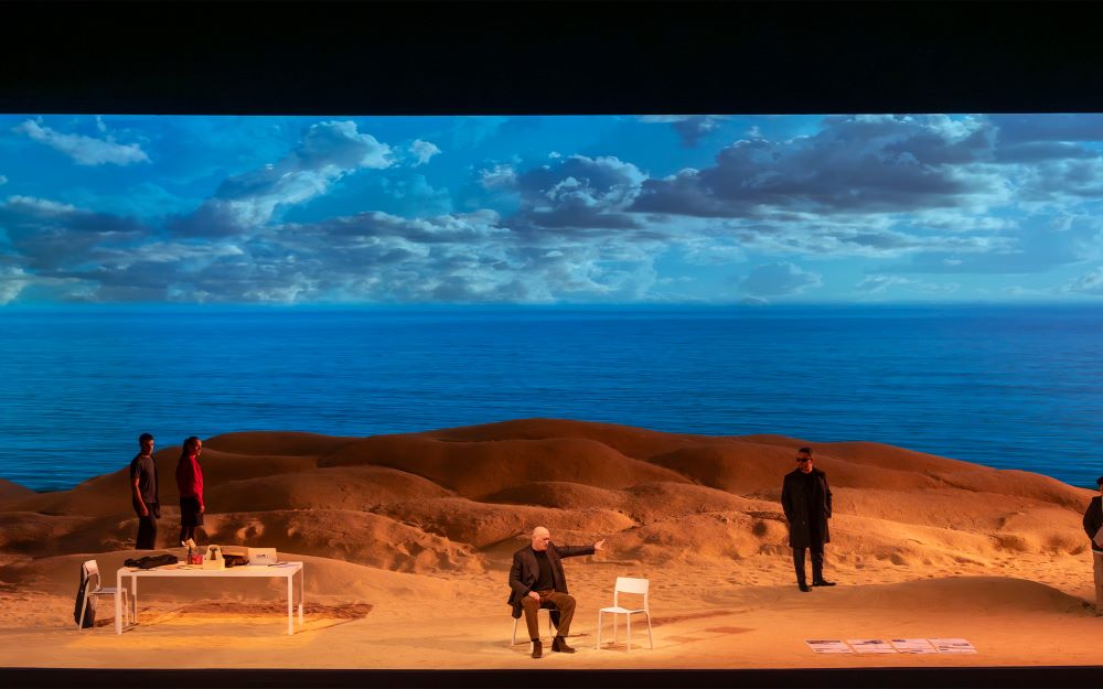 Enemigo del Pueblo. Teatro Real. Opera Awards.