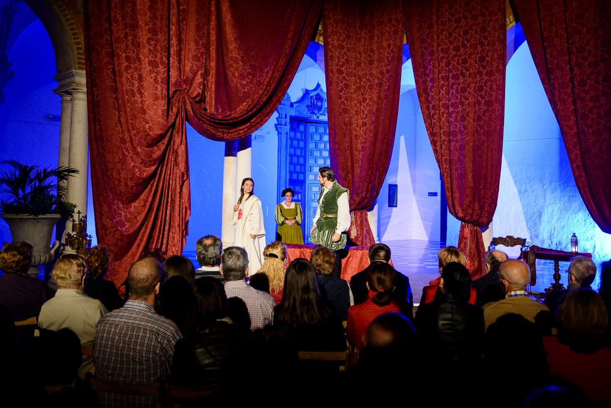 Teatro Par Cordoba. Don Juan Tenorio. Patio Diputación.