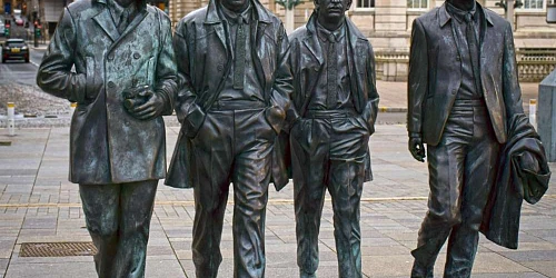 The Beatles Statues (Liverpool) Arte Oculto del Pop Rock