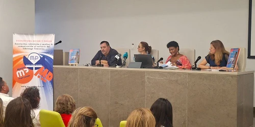 Presentación MP Magazine. Jose Manuel Rosario, Sara PInzi, Maria Piña, M Angeles Mellado en Fundecor