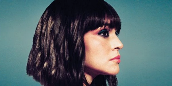 Norah Jones (c) Hall of Fame grammy